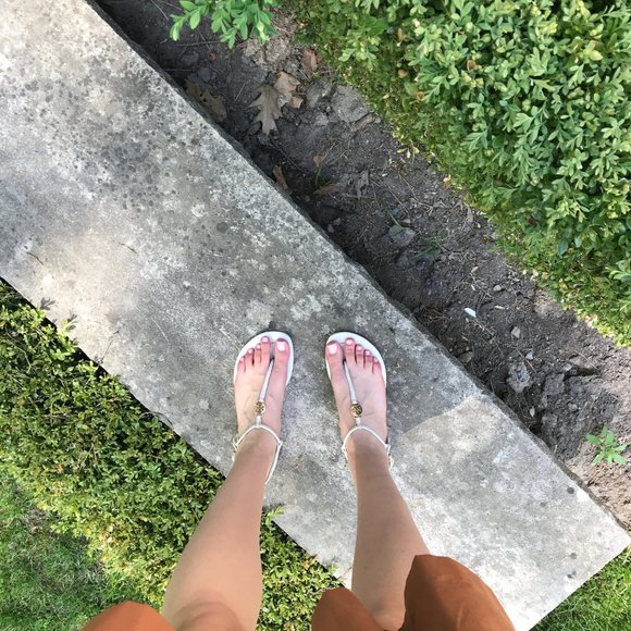 Tory Burch White Sandals - Picture 3 of 9